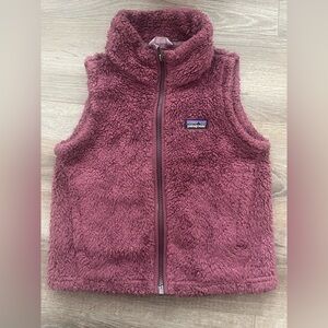 Patagonia girls XS Mulberry Fleece vest
